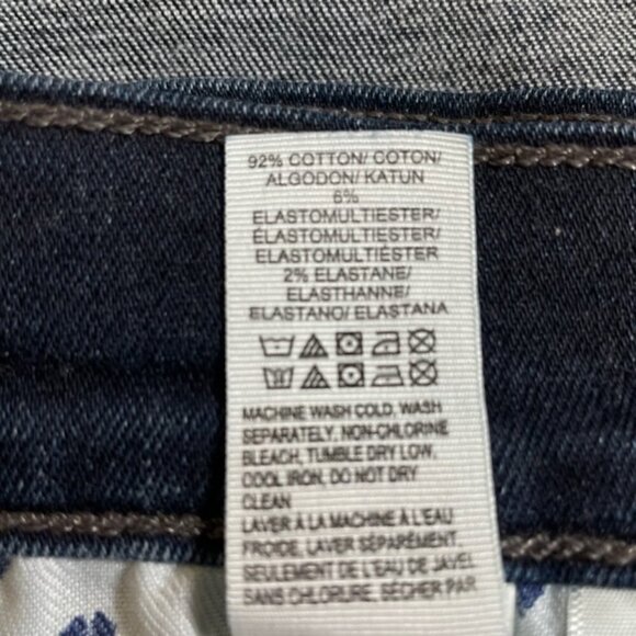 LUCKY BRAND Mid-Rise Sweet Straight Jeans in Buena Park, Size 6/28 - NWOT - Picture 12 of 13